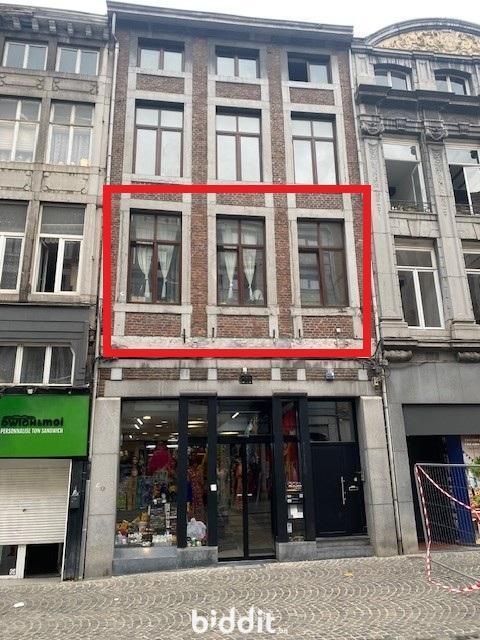Appart. 1er ét. avec terrasse dans l'hyper-centre de Liège