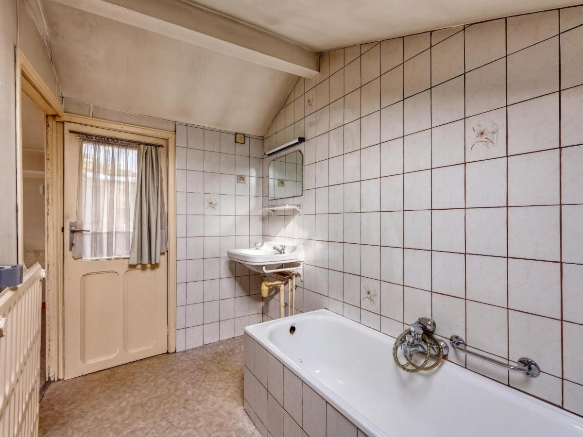 Photo 6 du bien Bonne petite maison avec garage/atelier à rénover