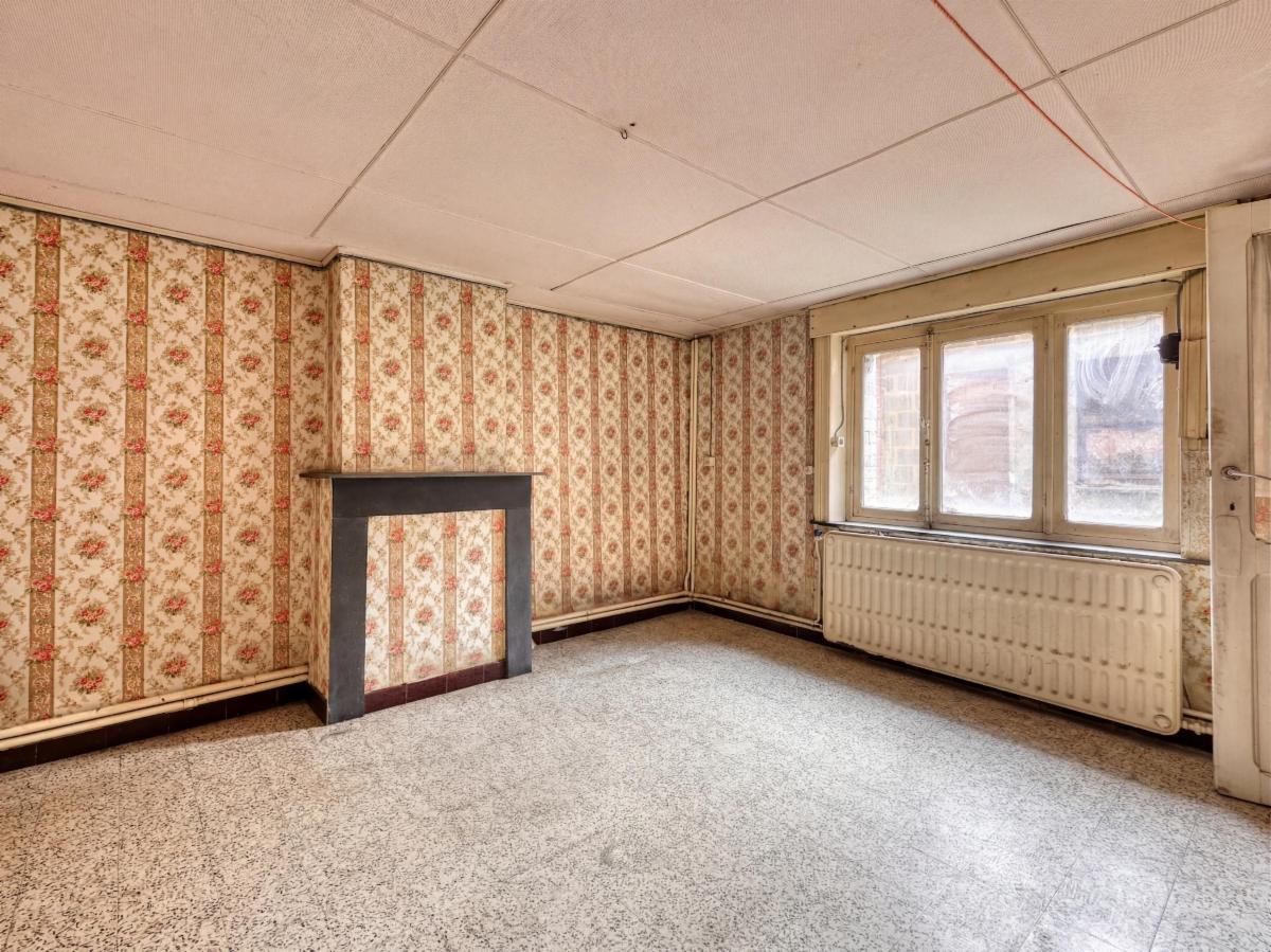 Photo 9 du bien Bonne petite maison avec garage/atelier à rénover