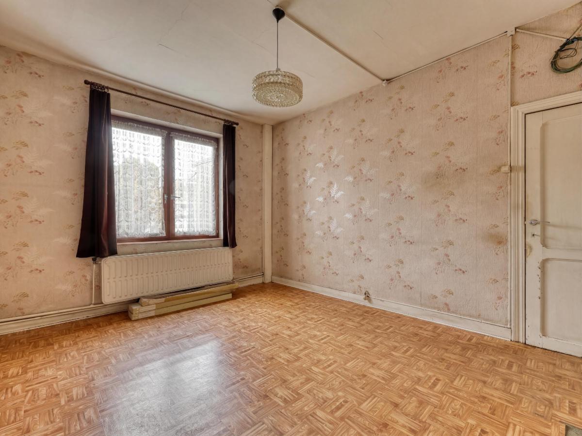 Photo 11 du bien Bonne petite maison avec garage/atelier à rénover