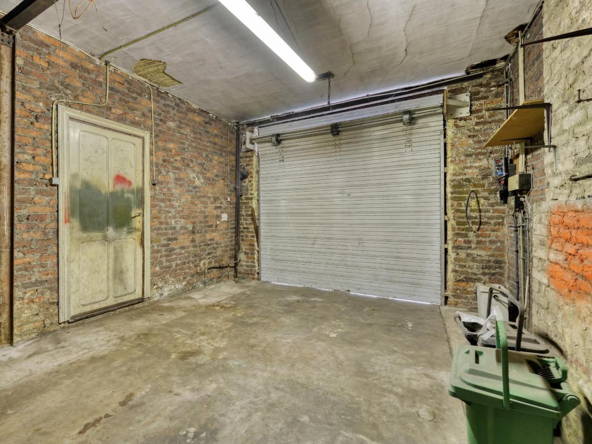 Photo 21 du bien Bonne petite maison avec garage/atelier à rénover