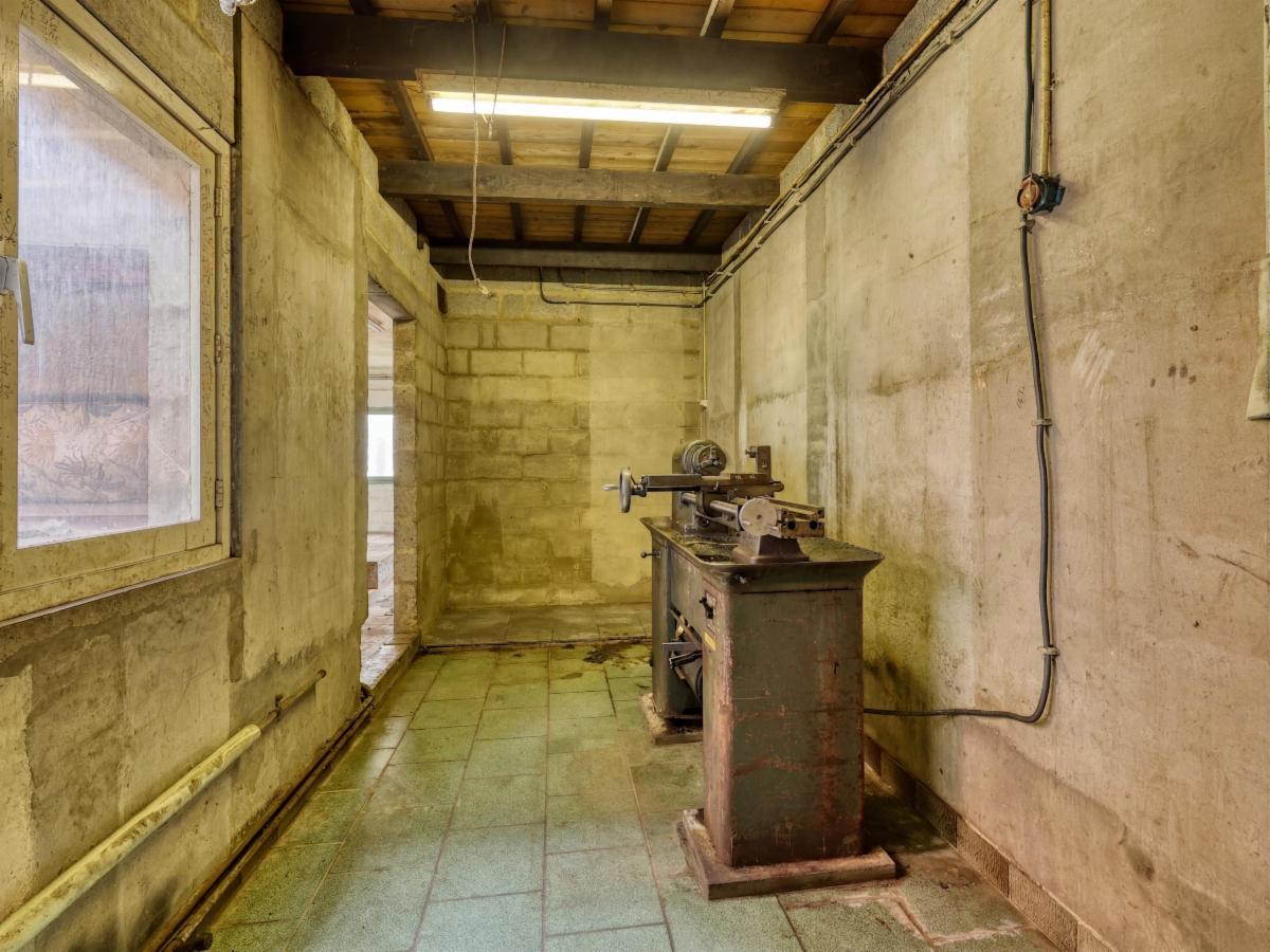 Photo 25 du bien Bonne petite maison avec garage/atelier à rénover