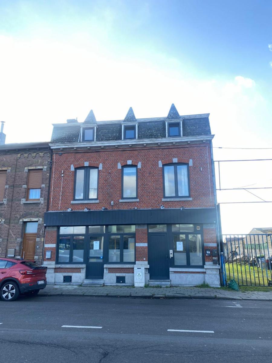 Maison de commerce et d'habitation