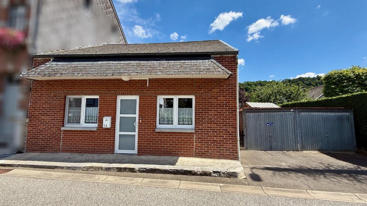 Maison à vendre dans le centre de Hamoir.