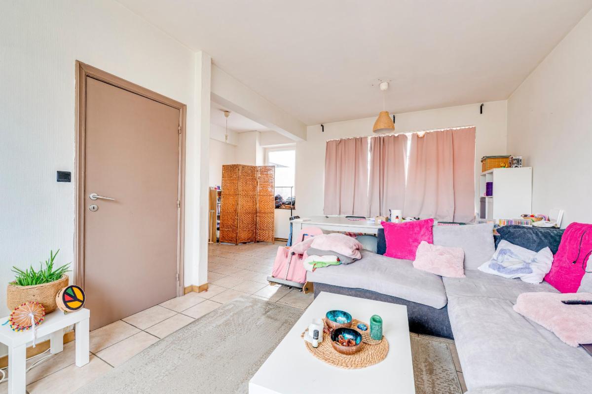 Photo 8 du bien Maison bel-étage avec grand garage à vendre