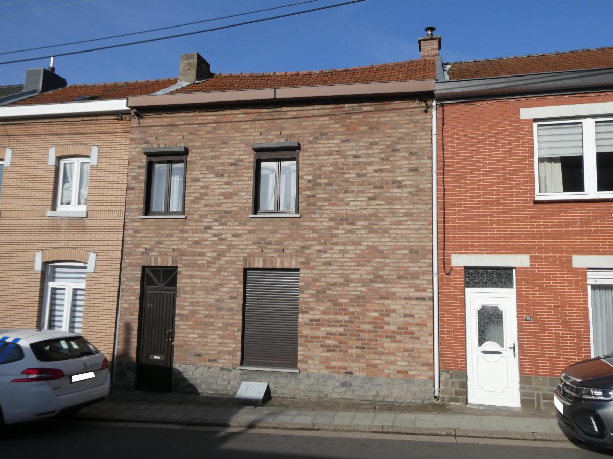 MAISON D'HABITATION A RAFRAICHIR