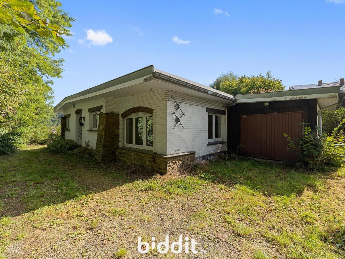 Maison 4 façades avec 2 chambres et jardin