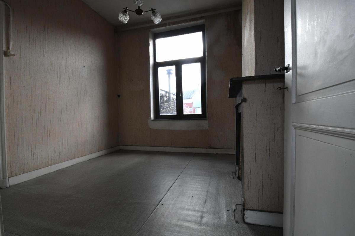 Photo 10 du bien Maison d'habitation 3 chambres avec façade art nouveau