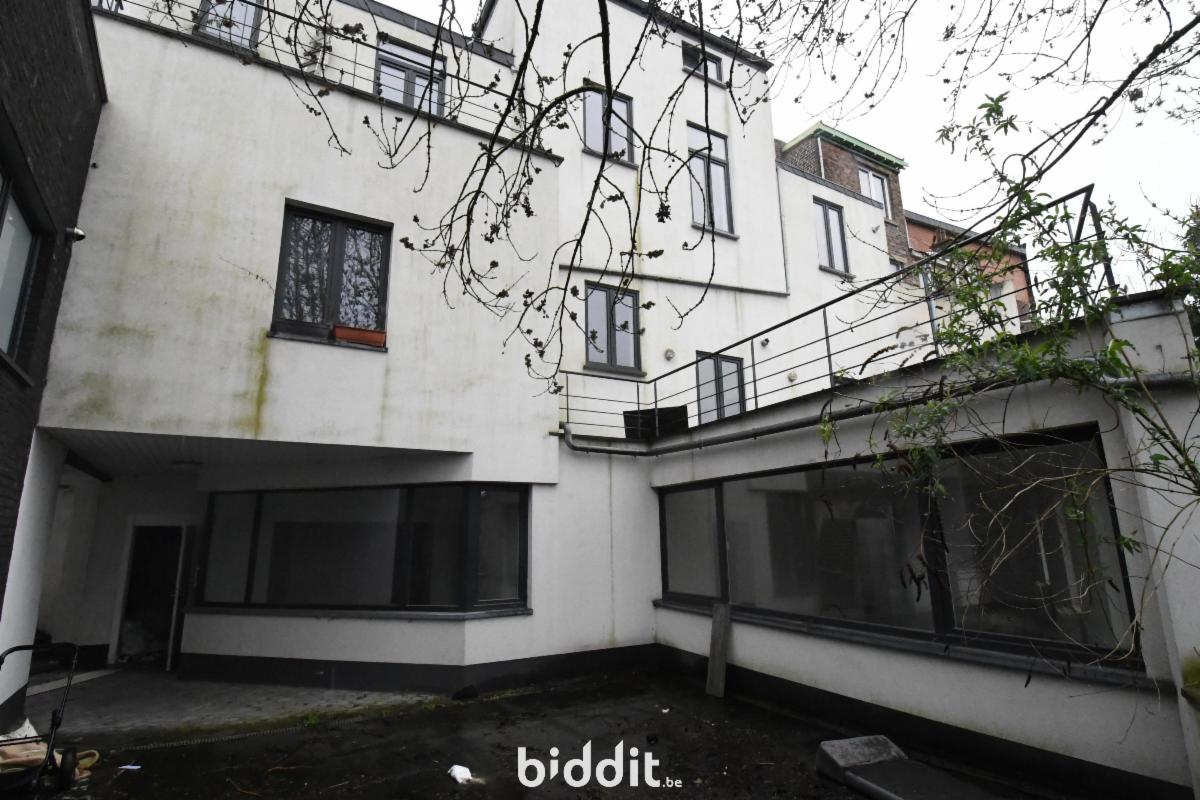 Photo 6 du bien MAISON DE RAPPORT (duplex prof. - 4 appts - 1 entité polyv)