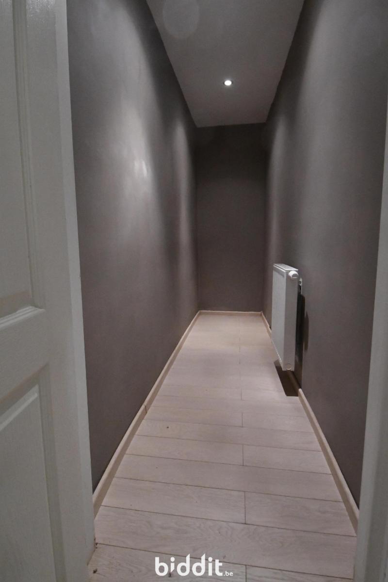 Photo 7 du bien MAISON DE RAPPORT (duplex prof. - 4 appts - 1 entité polyv)