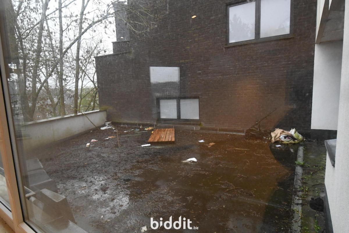 Photo 12 du bien MAISON DE RAPPORT (duplex prof. - 4 appts - 1 entité polyv)