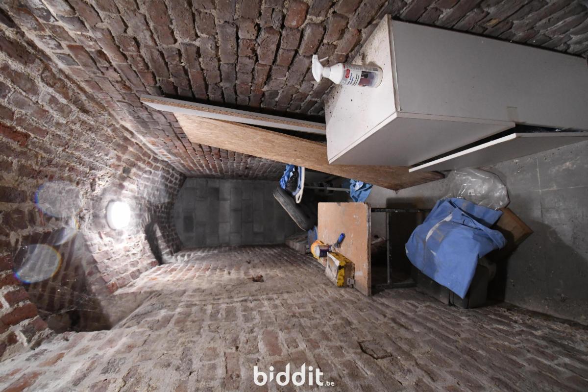 Photo 15 du bien MAISON DE RAPPORT (duplex prof. - 4 appts - 1 entité polyv)