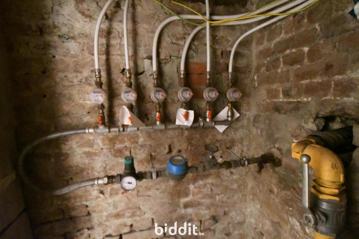 Photo 20 du bien MAISON DE RAPPORT (duplex prof. - 4 appts - 1 entité polyv)