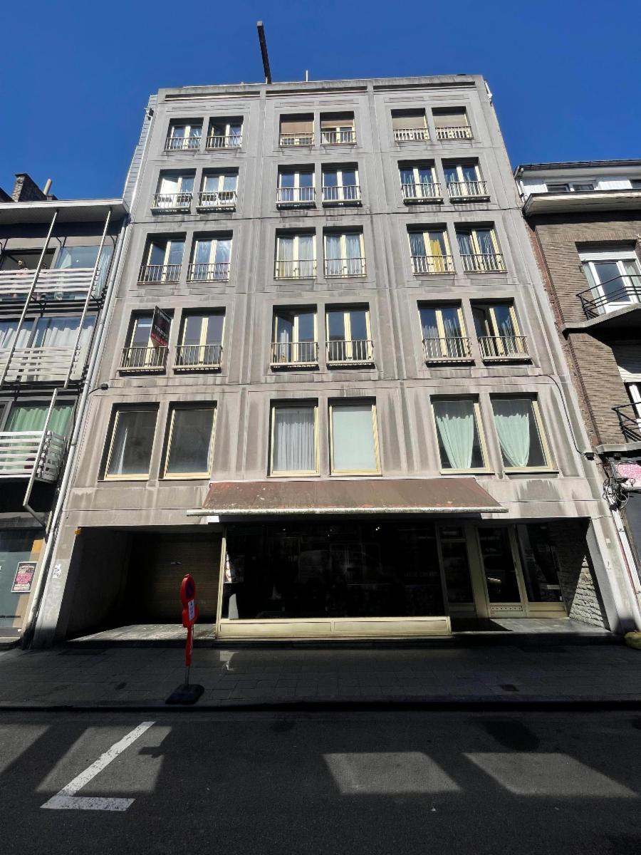 Appartement 1 chambre dans le centre ville à rafraichir