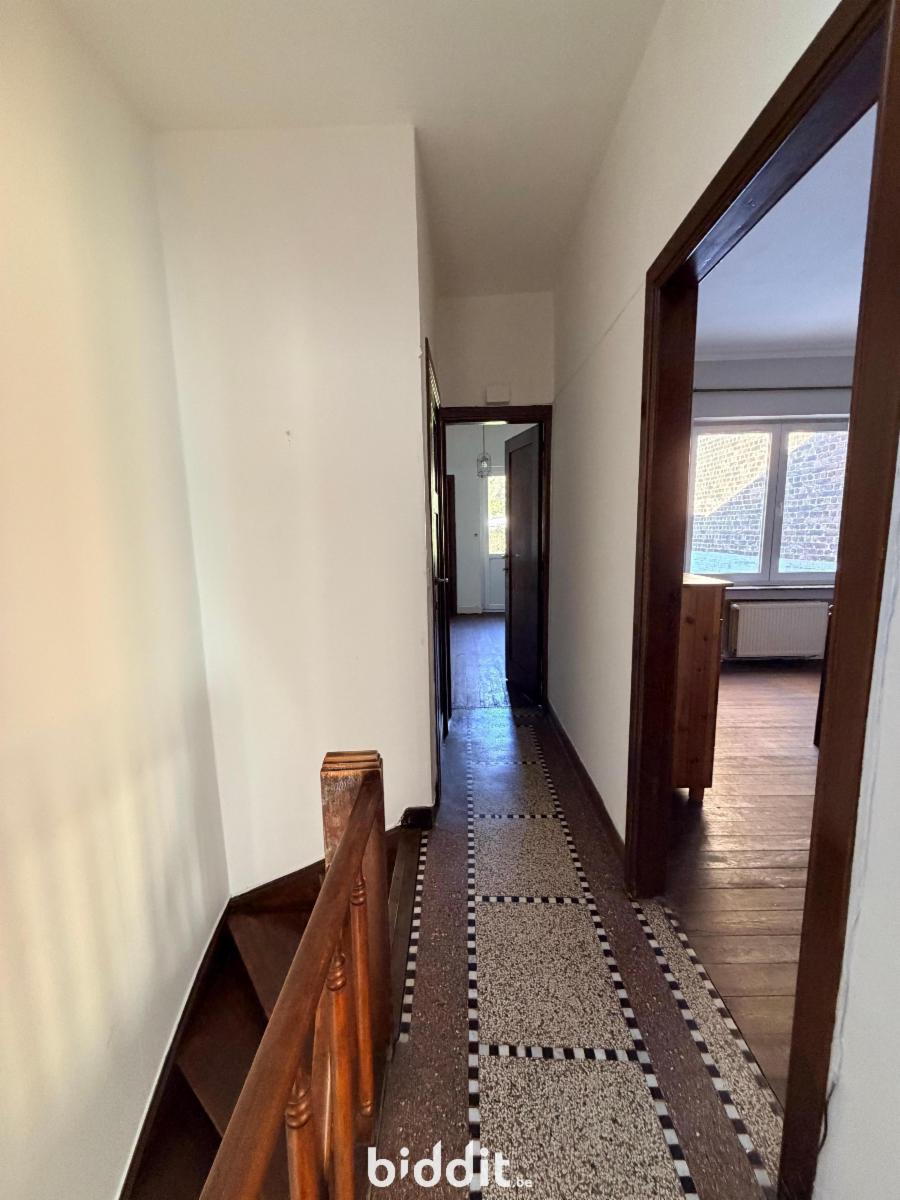 photo 16 du bien Très belle maison de 1935 avec 3 chambres, garage et jardin