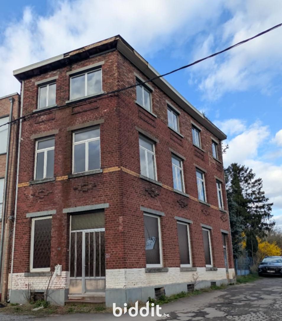 Maison enchères BIDDIT - Rue Haut des Tawes164, 4000 Liège