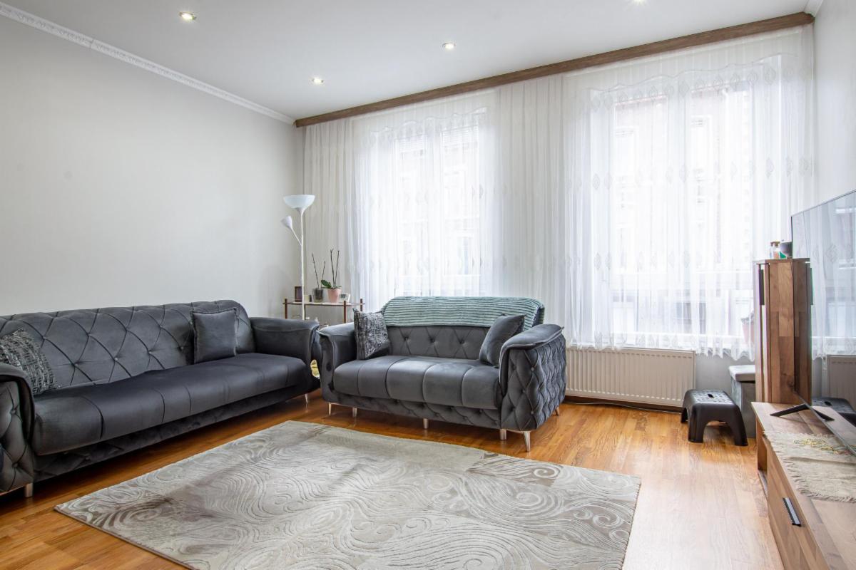 Photo 2 du bien Maison avec rez-de-chaussée commercial